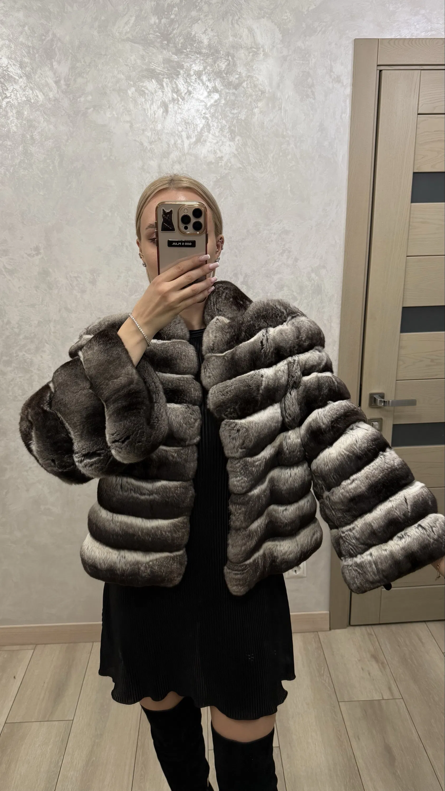 Chinchilla-Pelzmantel S-M
